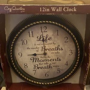 Still in box 12 inch wall clock